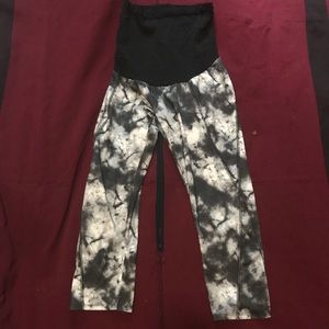 Motherhood Maternity Marble Print Leggings